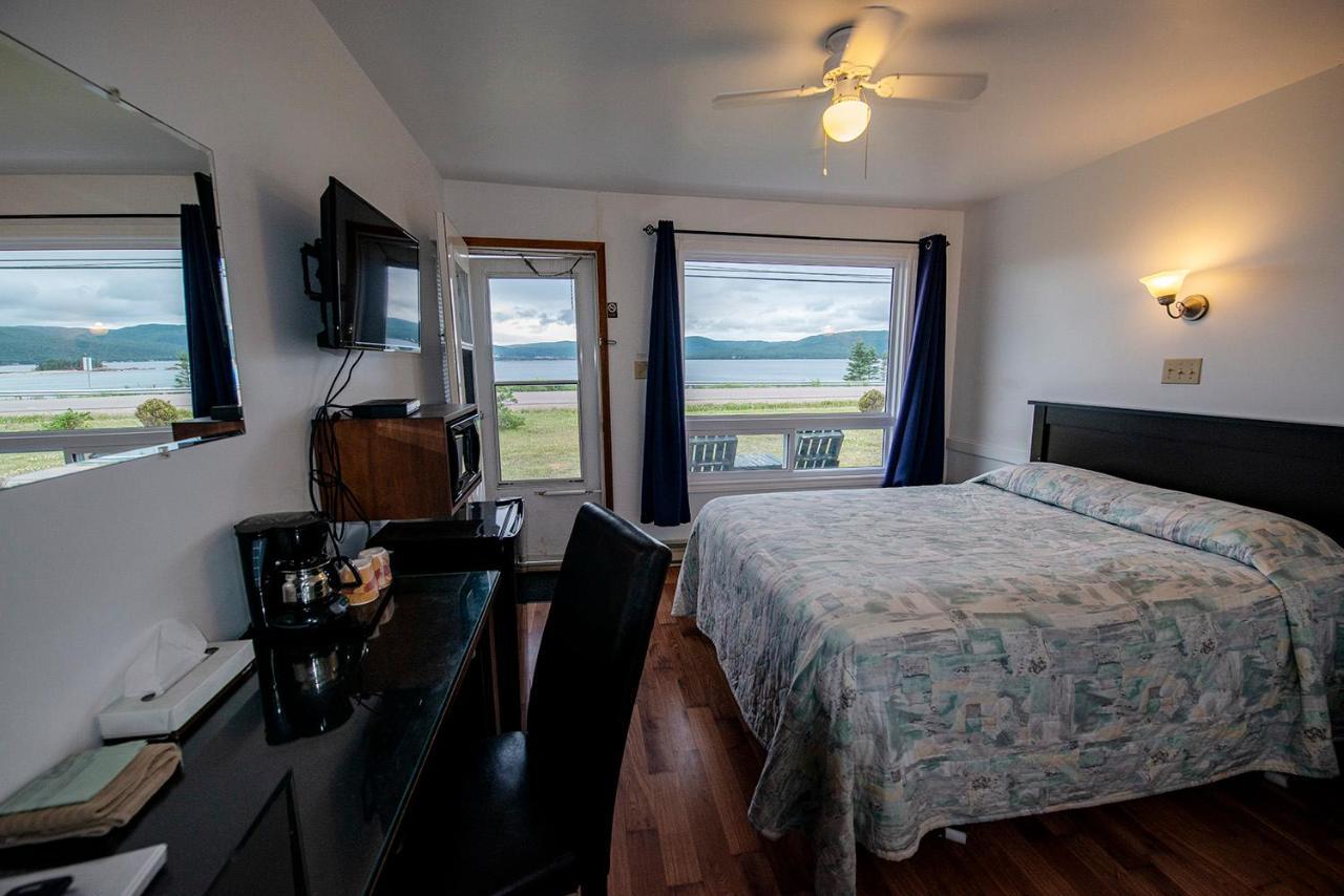إينغونيش Sea Breeze Motel المظهر الخارجي الصورة