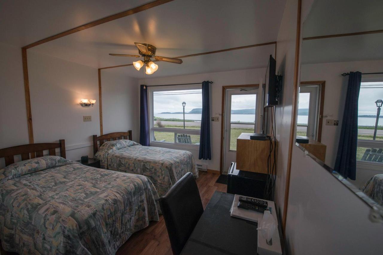 إينغونيش Sea Breeze Motel المظهر الخارجي الصورة
