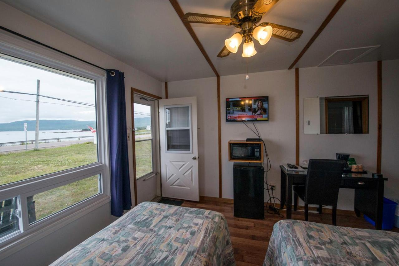 إينغونيش Sea Breeze Motel المظهر الخارجي الصورة